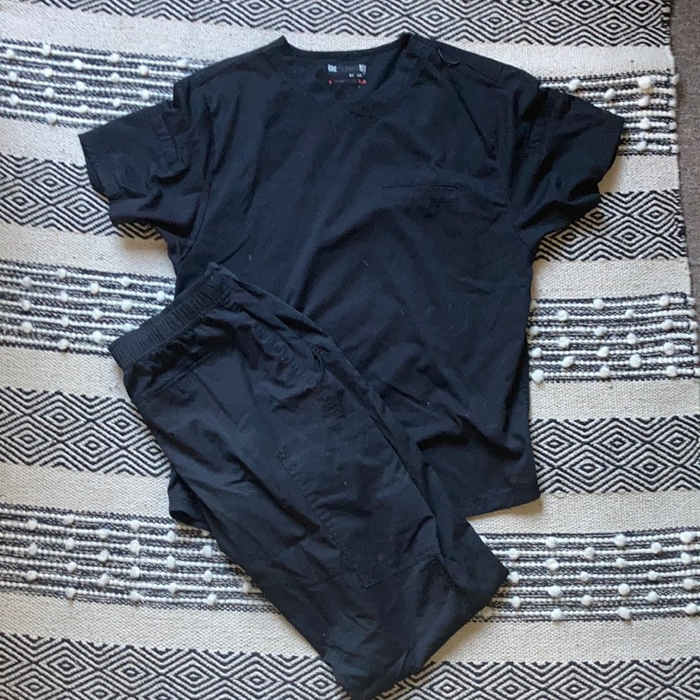 Grey’s Anatomy Men’s Scrubs